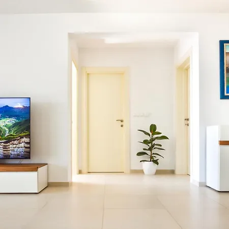 “gajeta” 2- Bedroom With Sea View Apartamento
